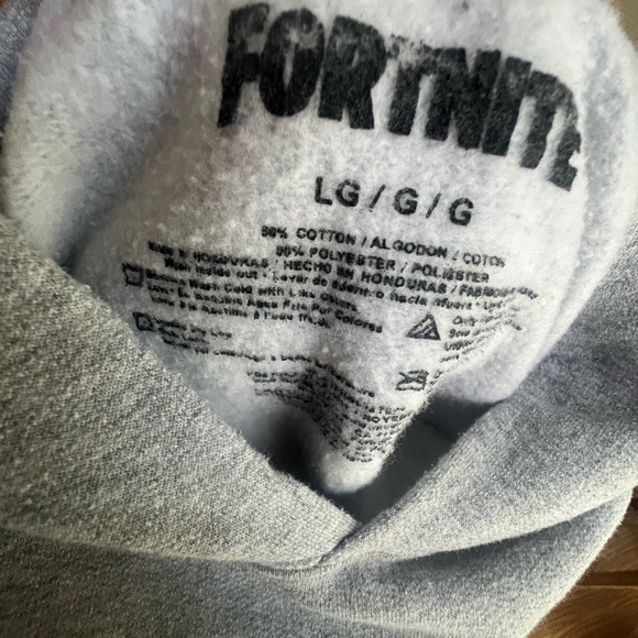 Fortnite Sweatshirt Large Boys - Picture 6 of 6